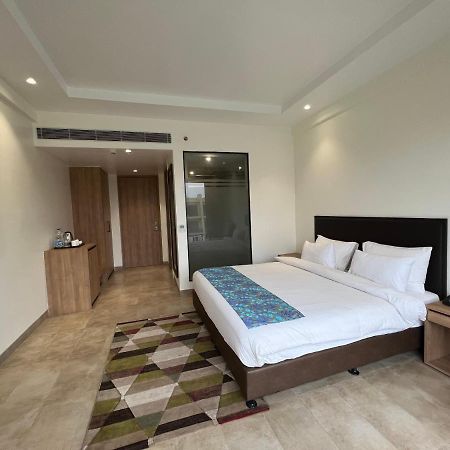 Parklane Resort Dhanbād Eksteriør billede