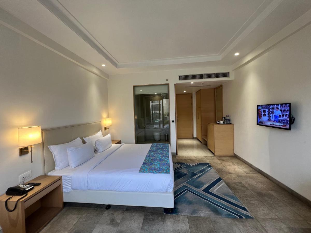 Parklane Resort Dhanbād Eksteriør billede